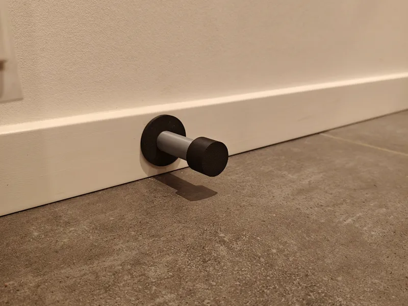 Wall/baseboard-Mounted Doorstop