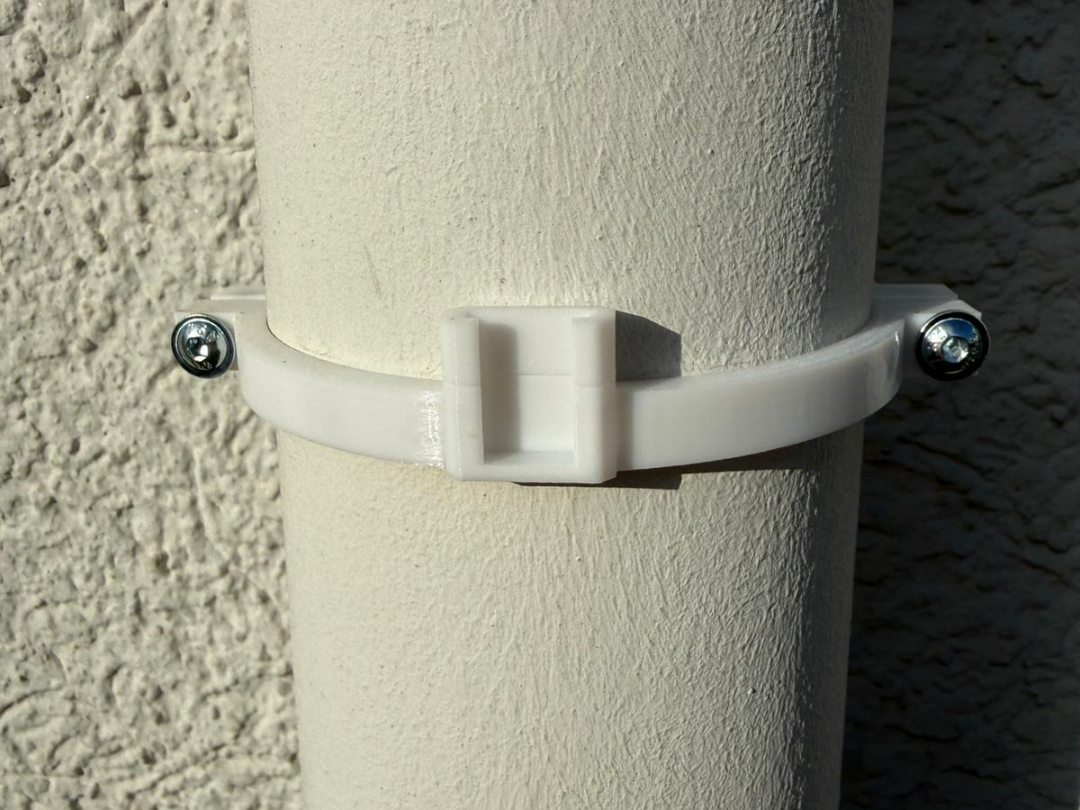 Schelle / Klemmhalterung für Regenrinne