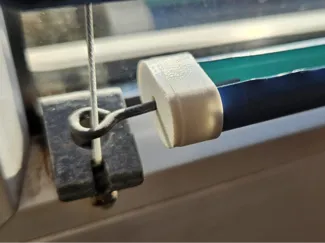 Window shade clip