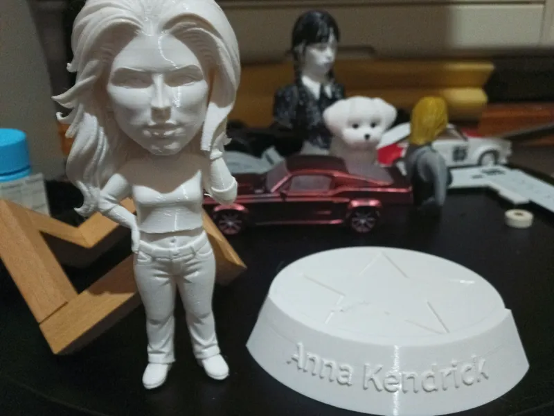 Anna Kendrick Figurine