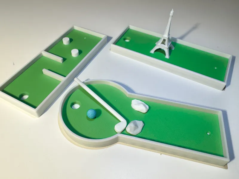 Desktop Golf multiple courses