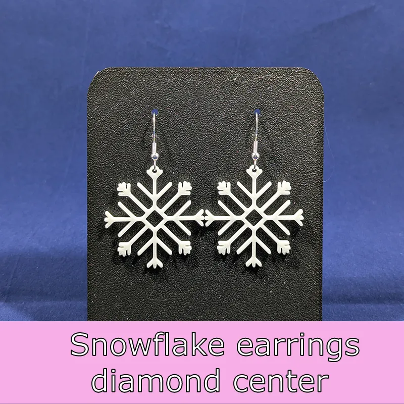 Snowflake earrings - diamond center view 2