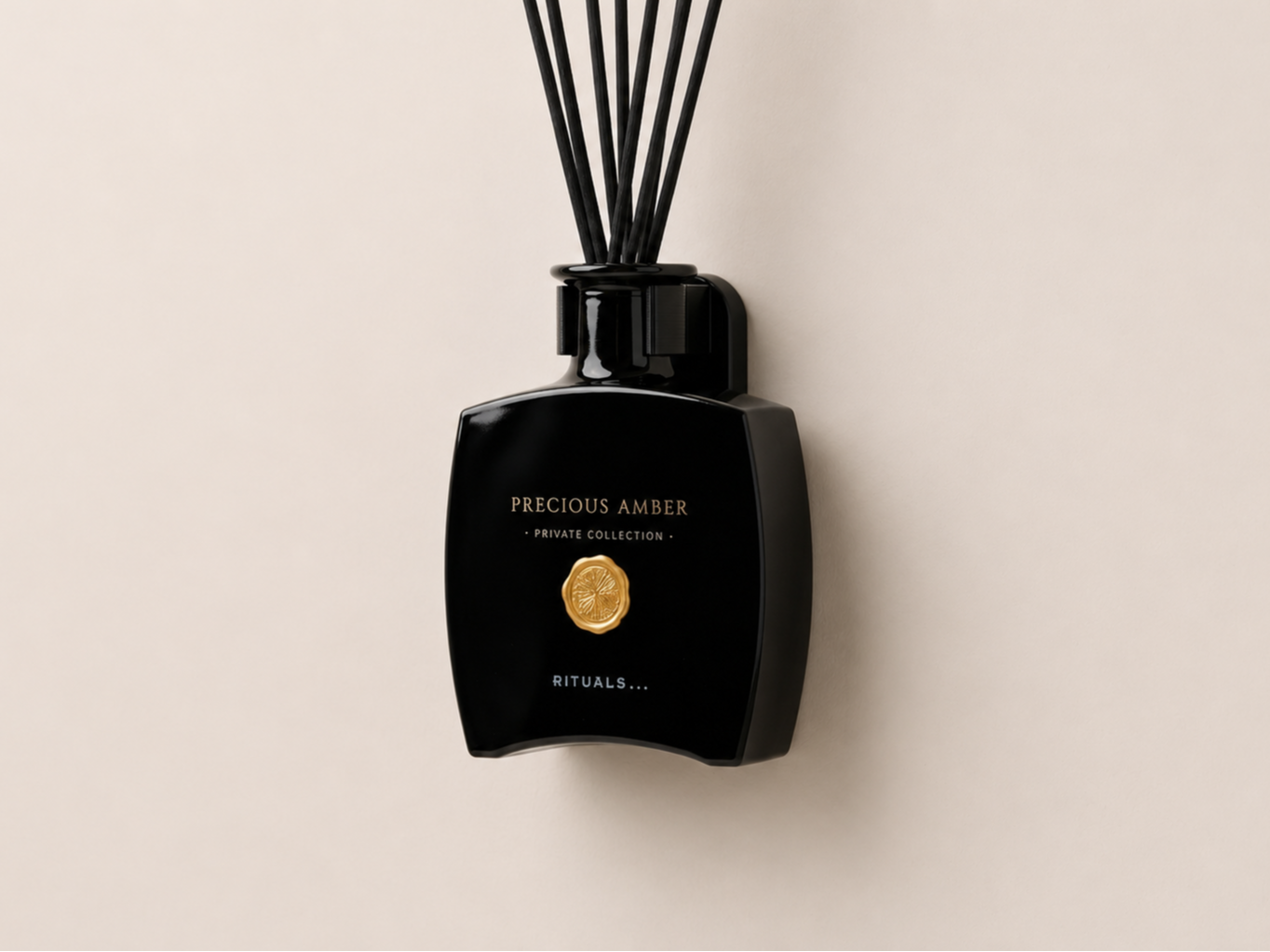 Rituals Fragrance Sticks wall mount