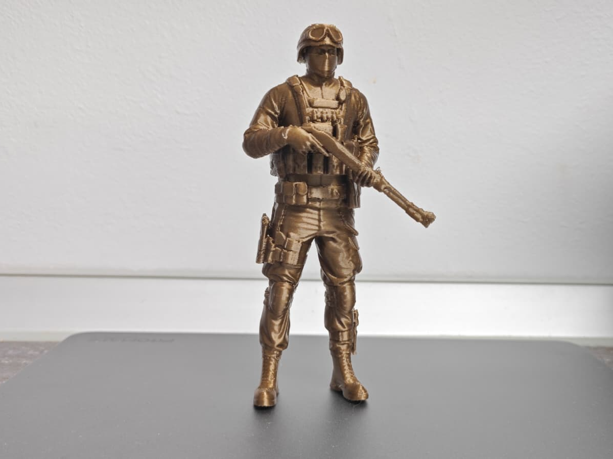 SWAT Officer – Tactical Response Figure
