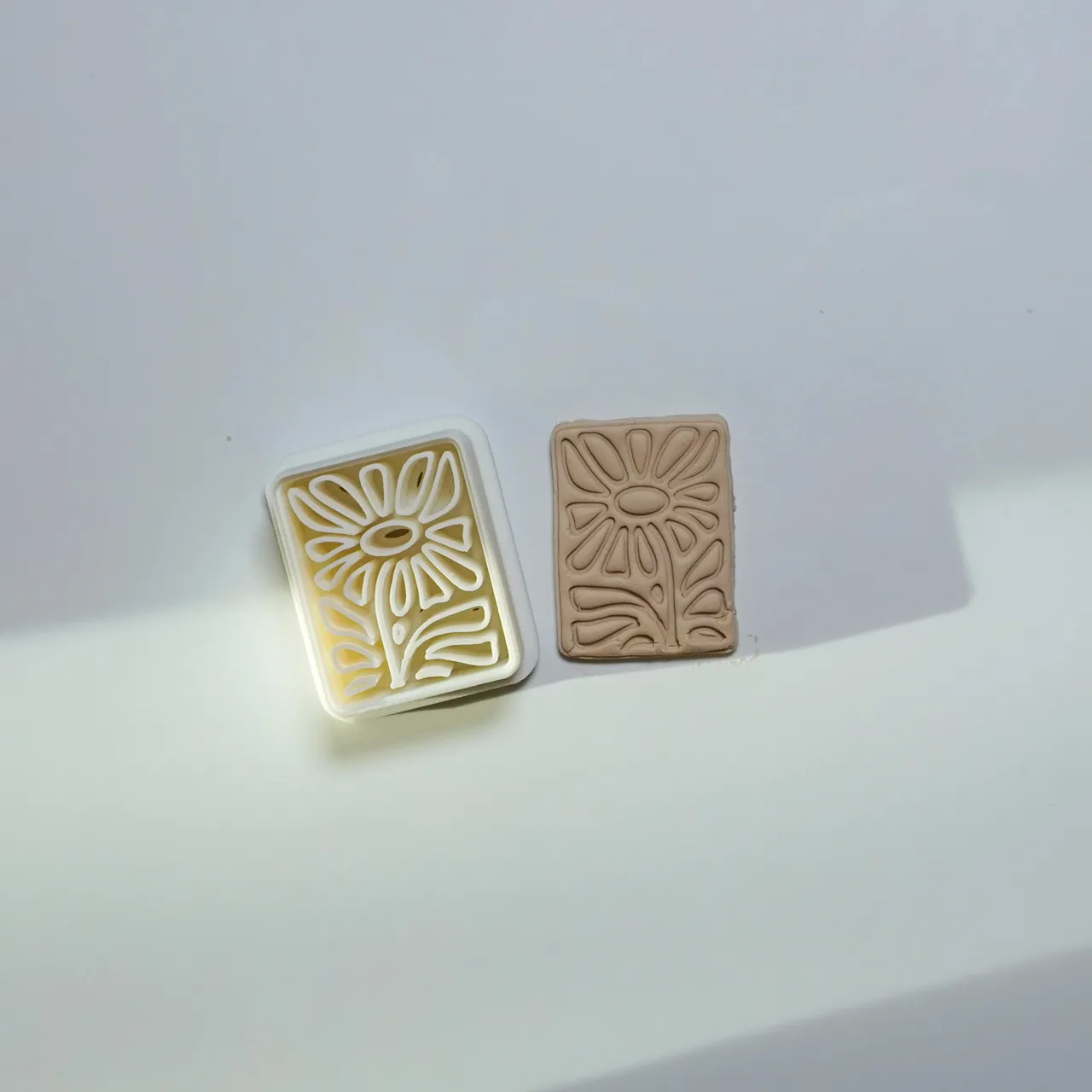 Flower Polymer Clay Cutter For Earrings Necklaces view 3