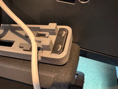 xTouch Spacer add-on locking mechanism