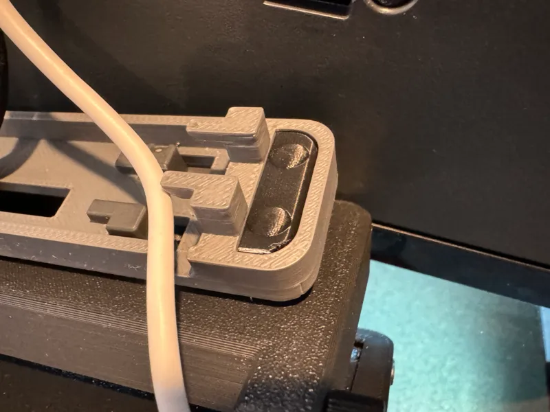 xTouch Spacer add-on locking mechanism