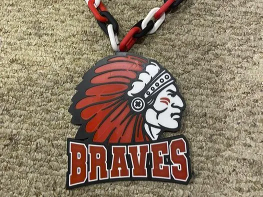 Braves oversized logo chain