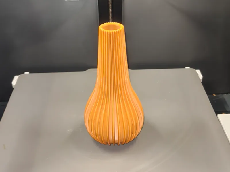 Elegant Ribbed Vase 