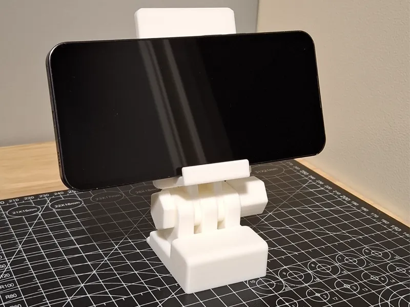 Adjustable phone holder