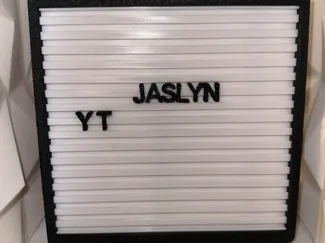 Slide-in-Letterboard
