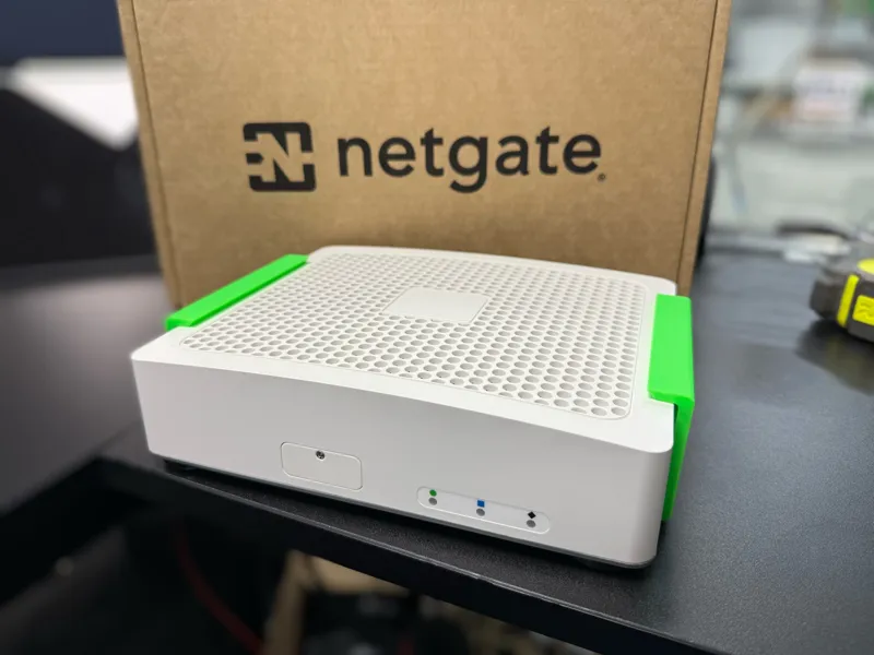 Netgate 4200 Wall Mount + Vent Bracket (pfSense)