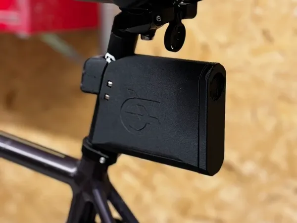 Giant D-FUSE Garmin Varia Box per reggisella 