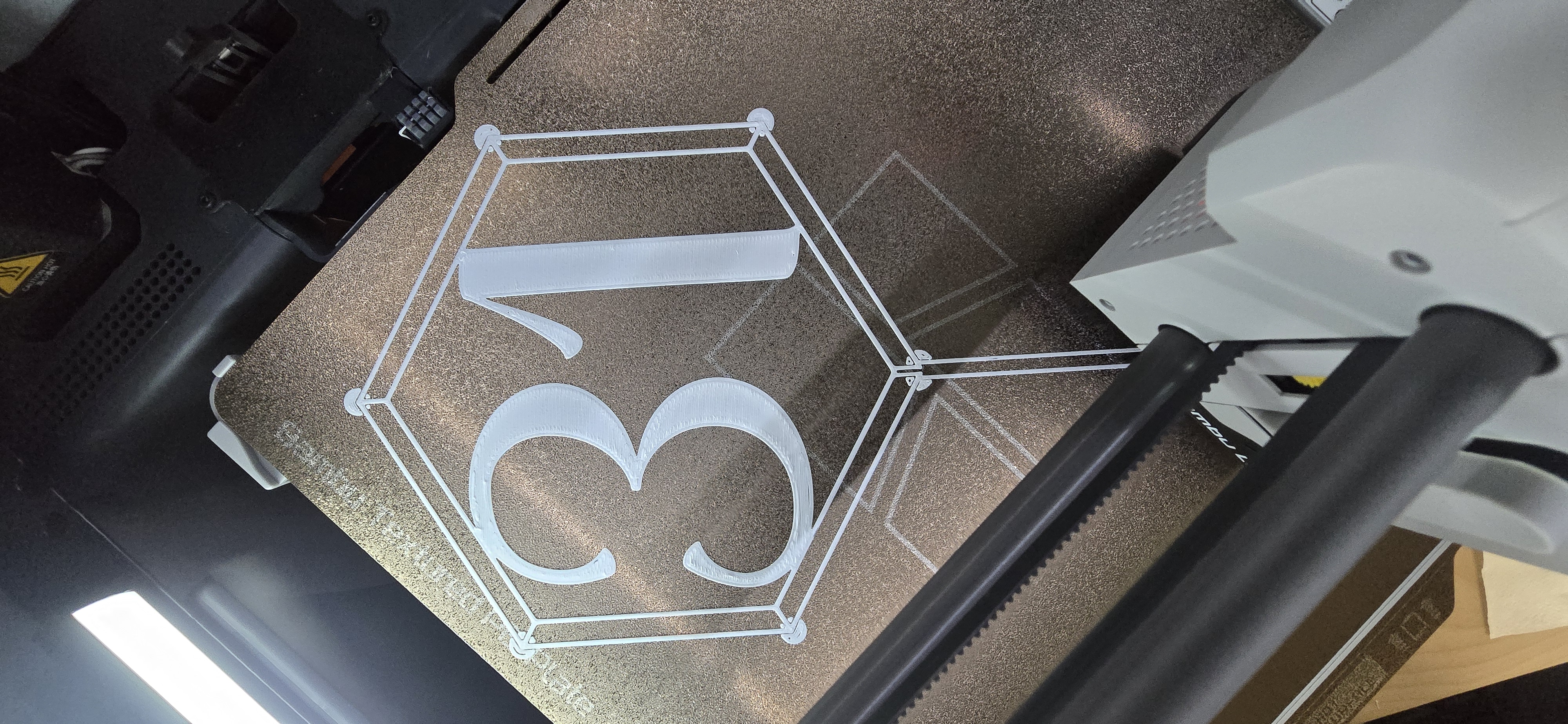 Miniatura 4 do modelo 3D Wedding Table Numbers