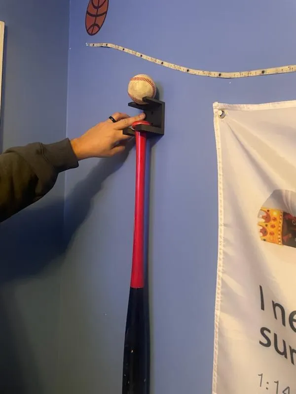 Baseball bat and ball wall mount