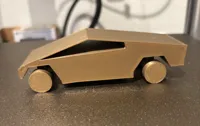 Cybertruck low poly à roues mobiles — photo 1