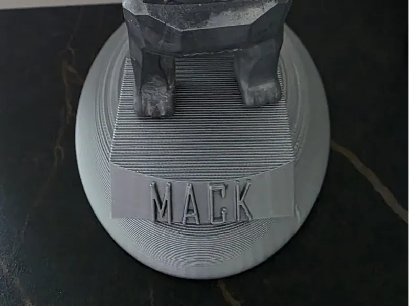 mack dog stand