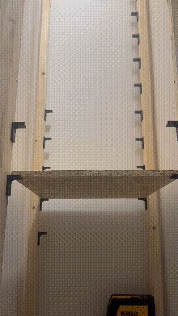 Modular shelf mount