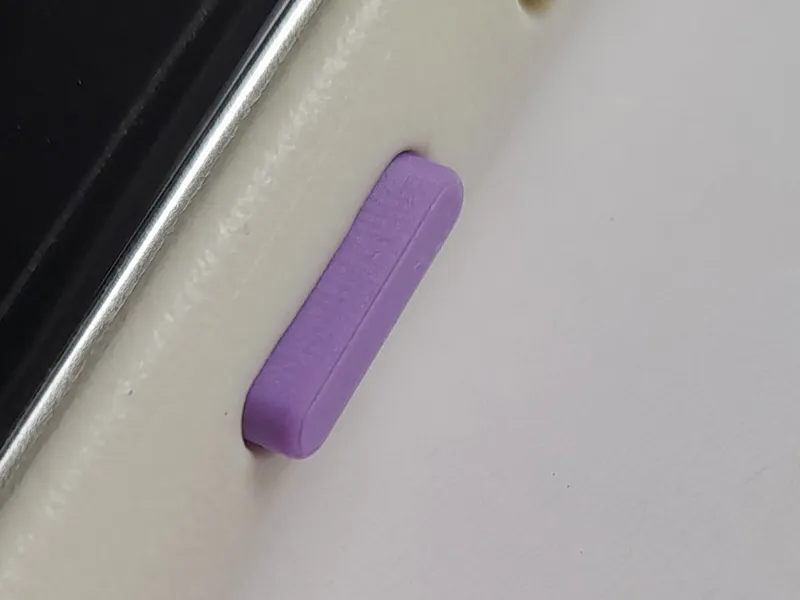 Cover's power button for SolidSuit Zenfone 8