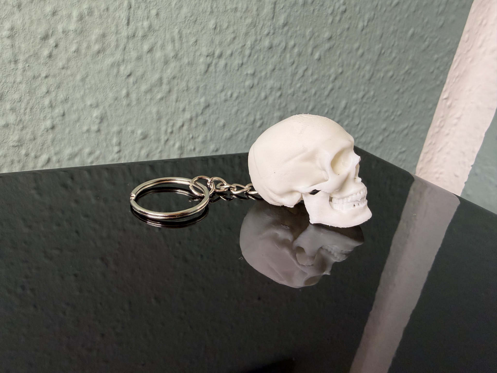 Anatomischer Schädel - Schlüsselanhänger