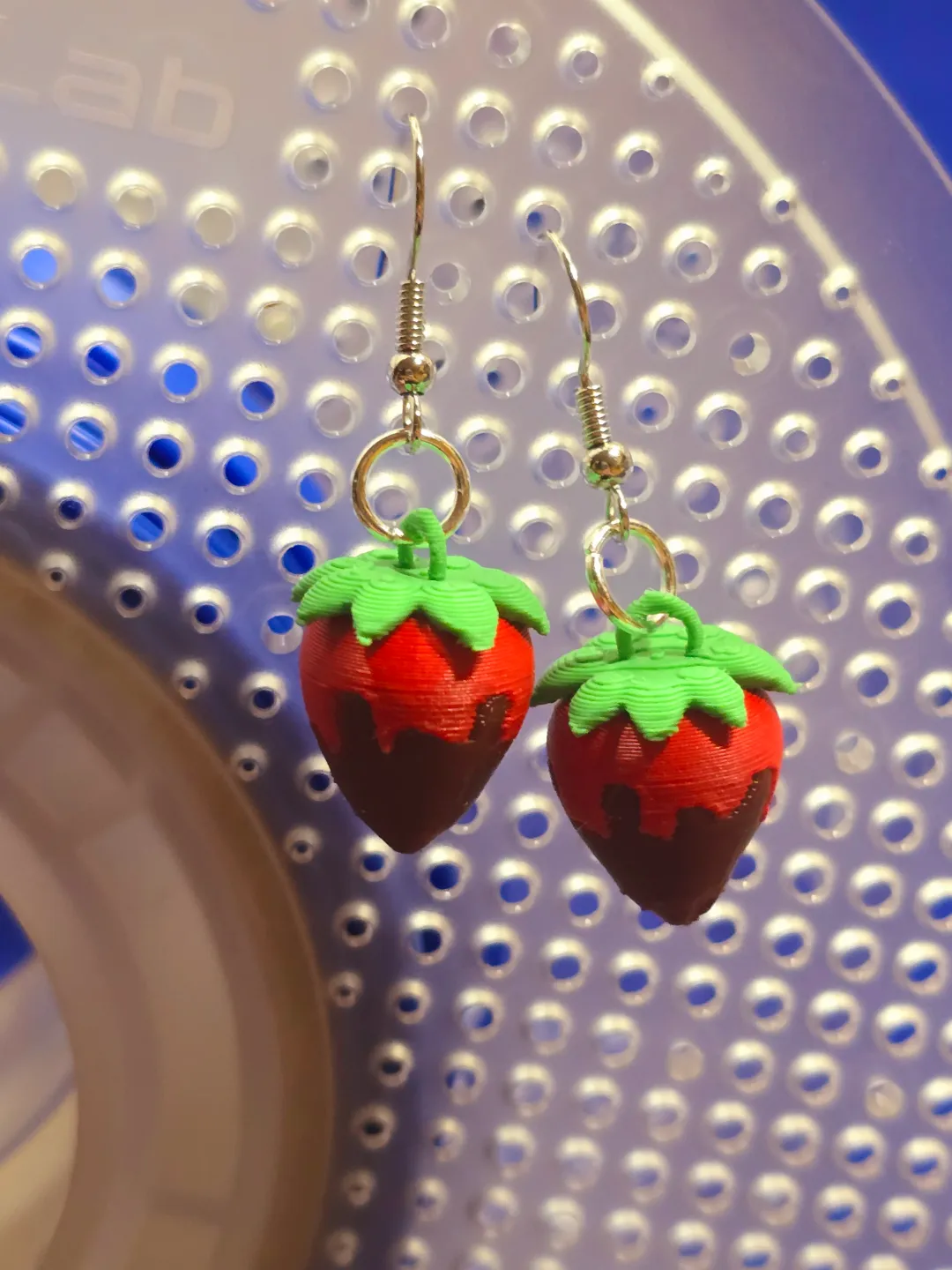 3D Chocolate covered strawberry earrings view 3