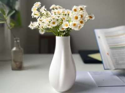 Minimal Flower Vase