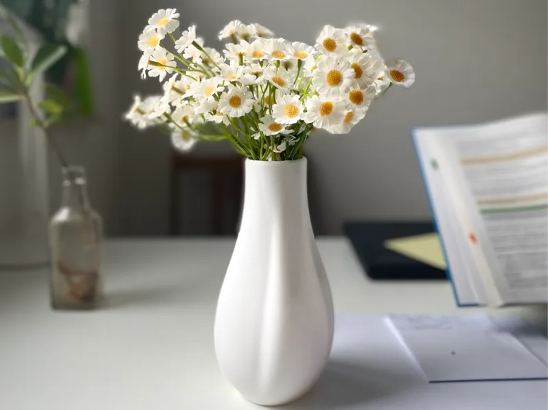 Minimal Flower Vase
