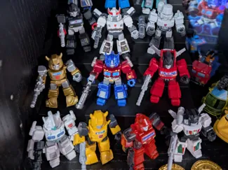 Display stand for Blokees Defender Series