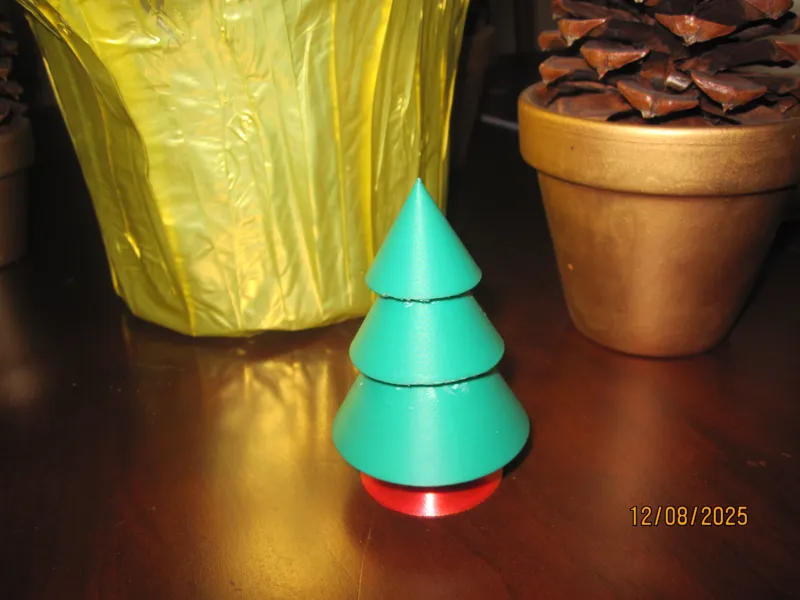 Small Christmas Tree Decoration (No AMS or glue)