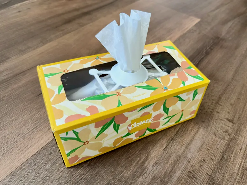 Tissue Box Tissue Retainer "Blow Tie"