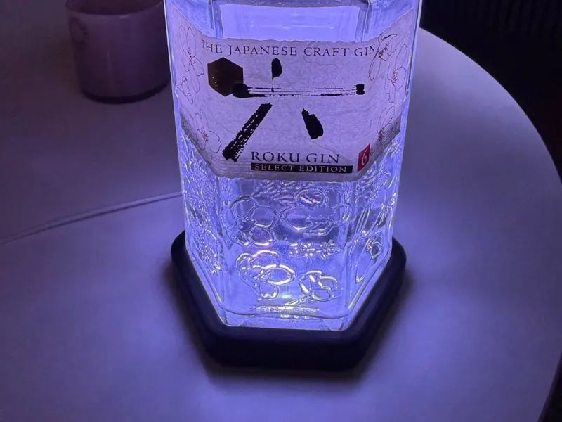 Roku Gin 1L Led holder