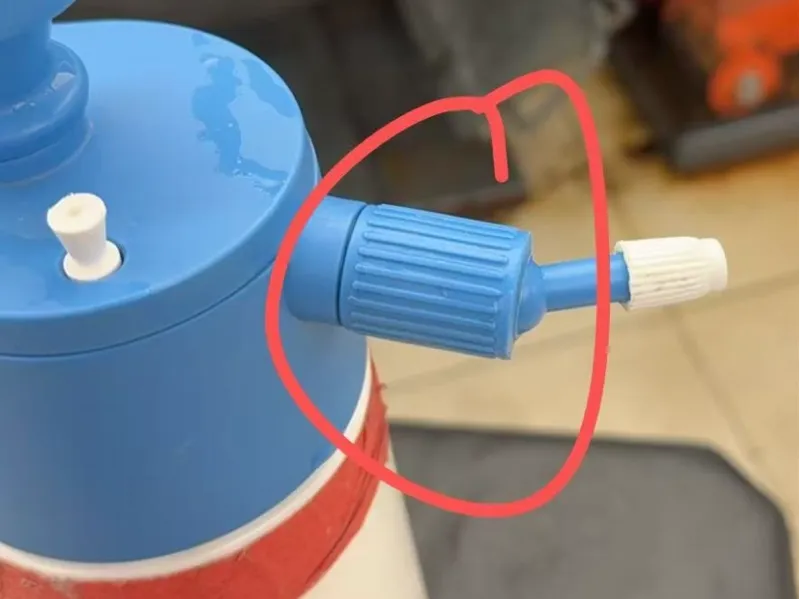 Kwaza spray bottle nozzle cap replacement