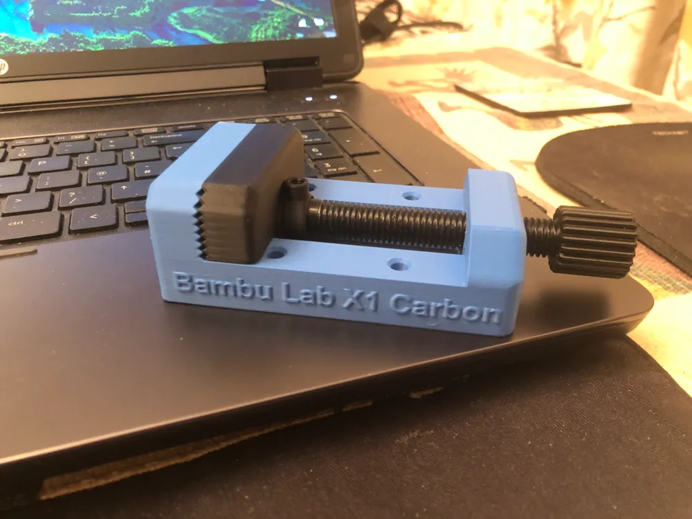 Small Hobby Vice Designed with Fusion 360 and Printed with the Bambu Lab X1 Carbon by kevr102
