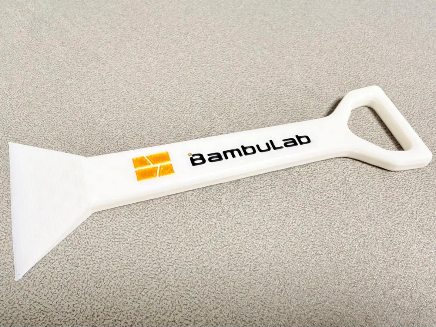 Miniatura 1 do modelo 3D 新手必打创意可爱铁锹热床铲子 Bambu Bed Scraper V2.0优化版