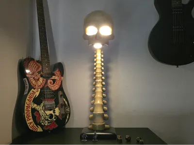 Skull Spine Lamp