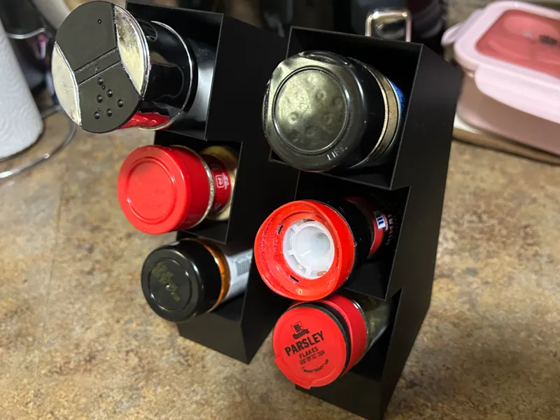 Spice bottle organizer stand
