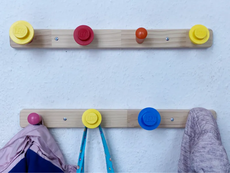 L-E-G-O Adapter for IKEA Dress Hooks Flisat