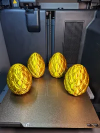 4 easter eggs silk 0.2mm layer, 2 walls, 6% infill