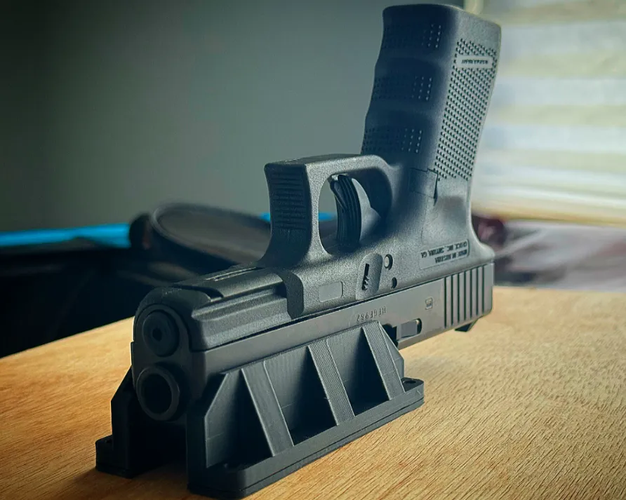 G19/G17 Magnetic Quick Draw Magnetic Mount view 2