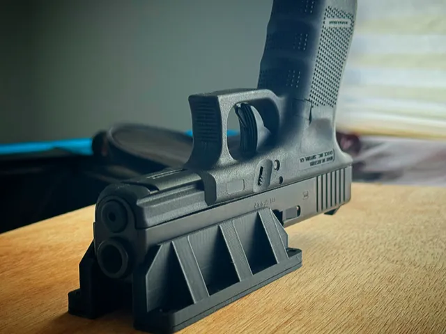 G19/G17 Magnetic Quick Draw Magnetic Mount