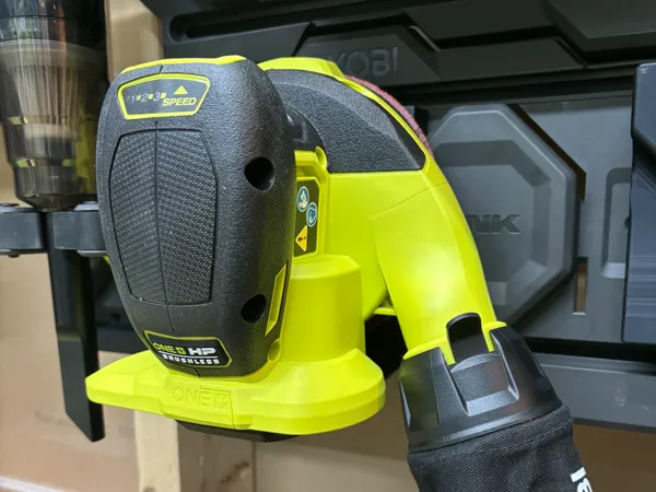 Support mural Ryobi Link pour ponceuse orbitale