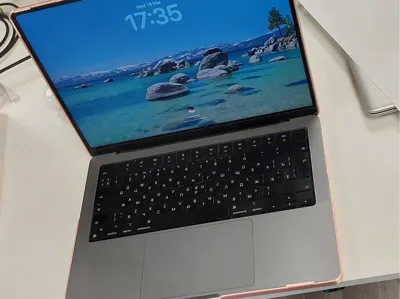 McBook 14 Pro Bumber Case