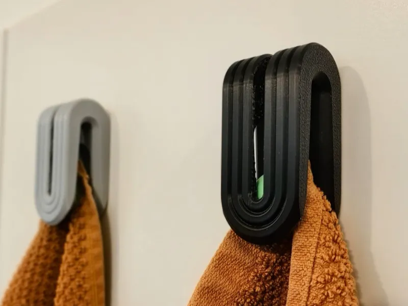 Insight - Gravity towel holder