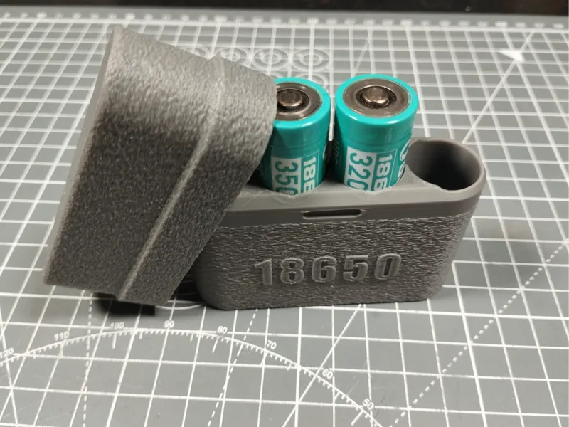 18650 Battery Holder 4x - Easy Fuzzy SnapLock