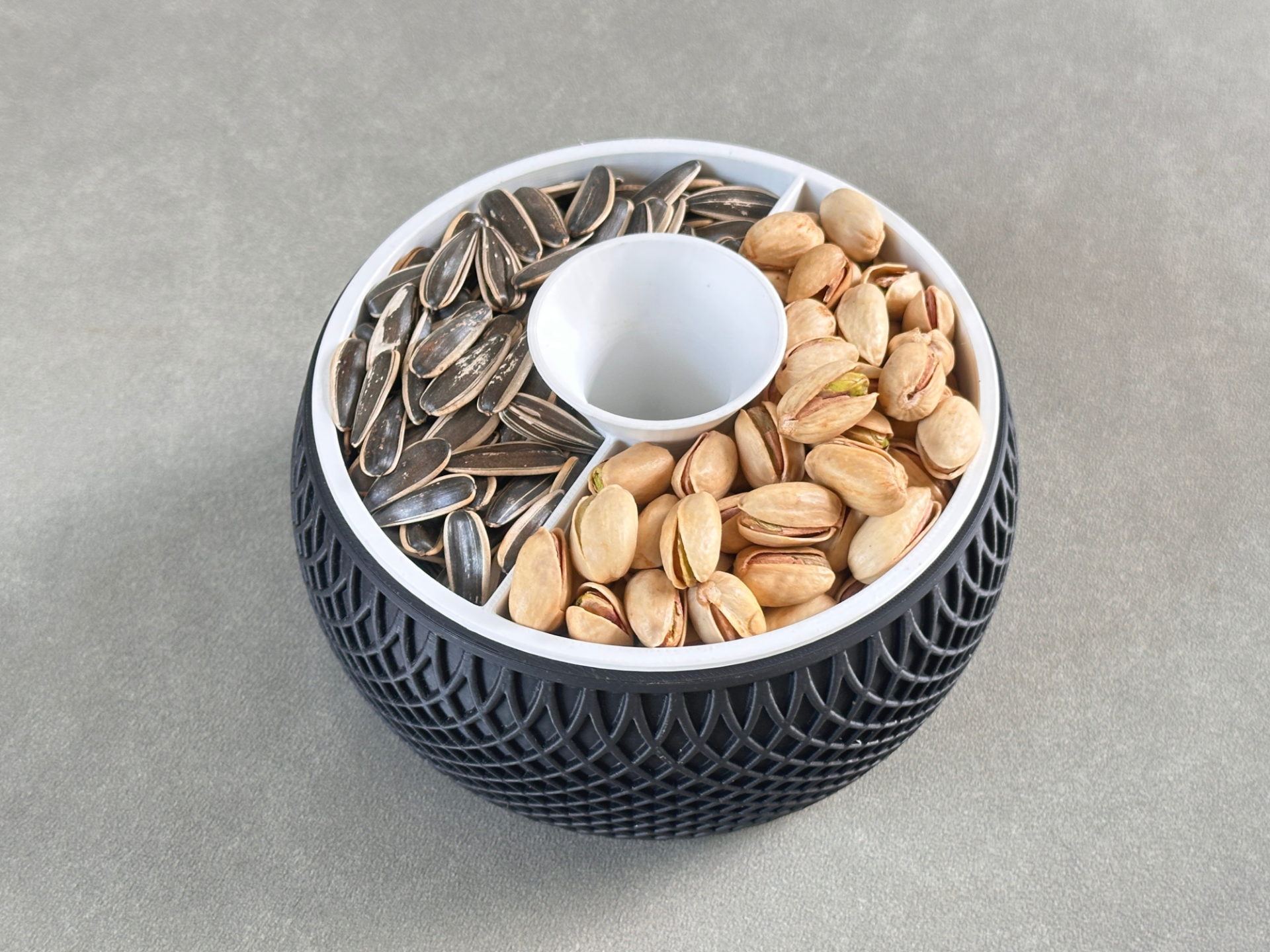 Divided Pistachio & Nut Bowl – Shell Separator