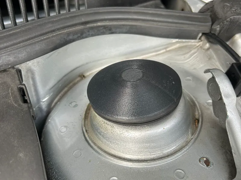 Strut Mount Cover for VW Golf 4 and Similar Models