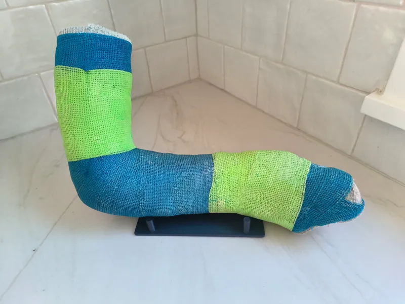 Cast display stand