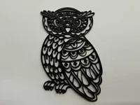 Chouette sculptée — photo 1