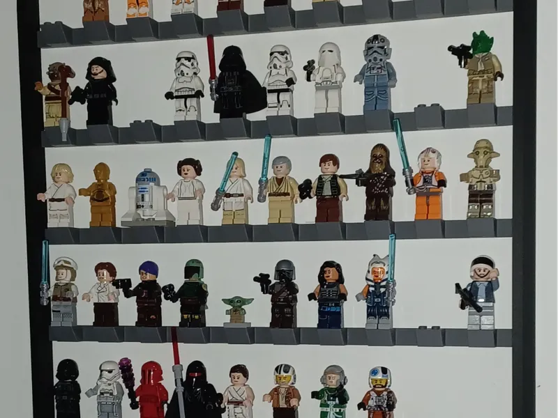L£go mini figure shelving unit (50 figures)