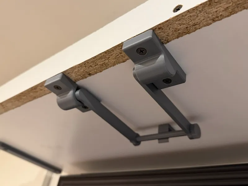 Low Profile Hanging Spool Holder